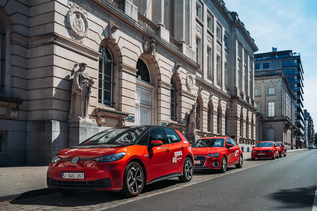 Poppy cars in the streets